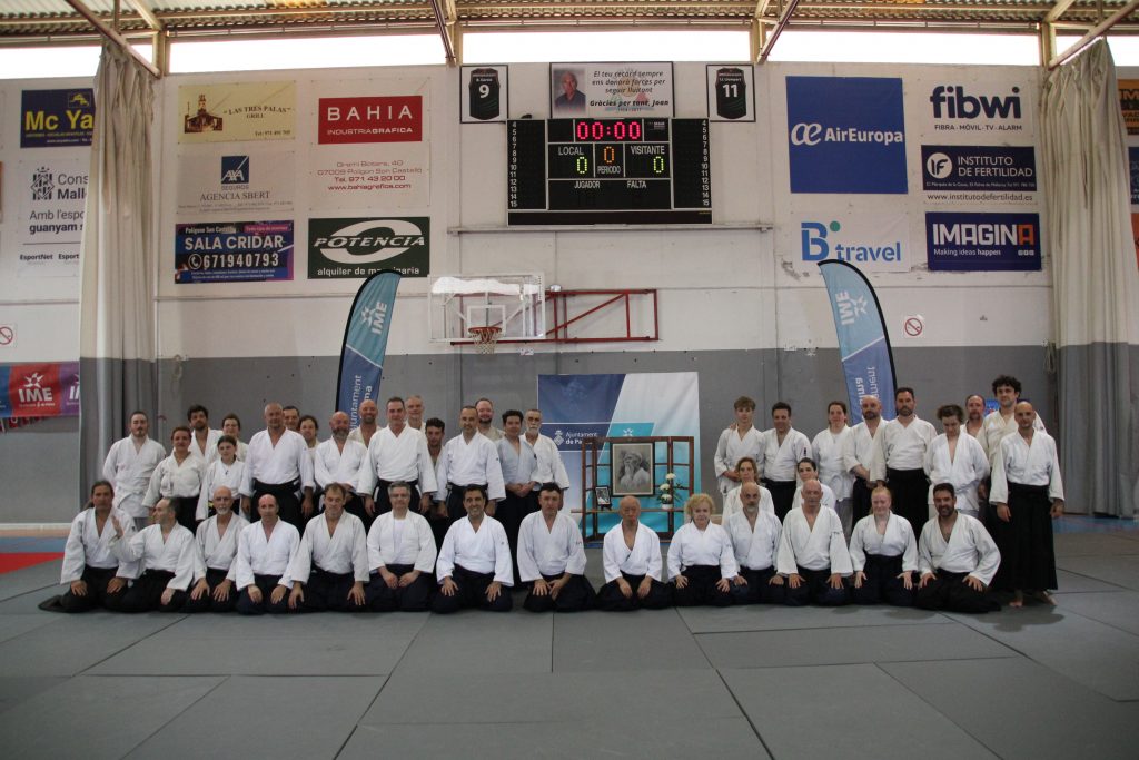 Foto de grupo del curso Osawa 2026 de Aikikai Sansuikai Spain